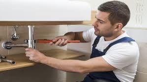 Quel plombier choisir pour un dépannage ?